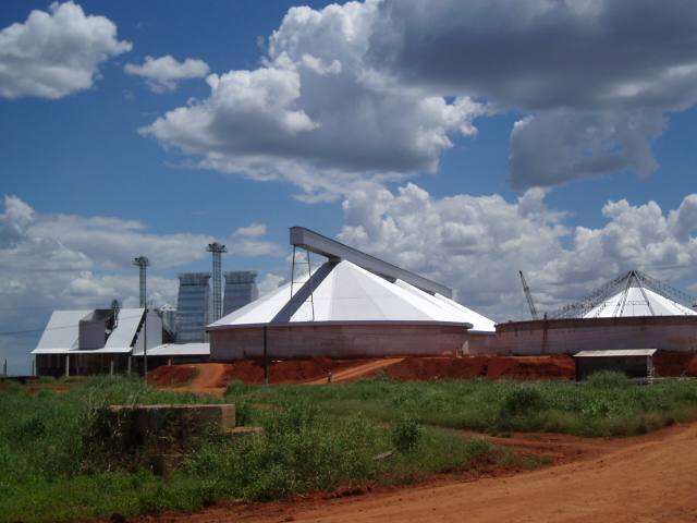 SILOS, ARMAZÉNS E OBRAS INDUSTRIAIS